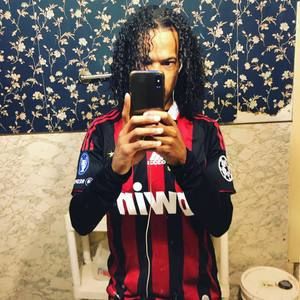 Meet your Posher, Terrell